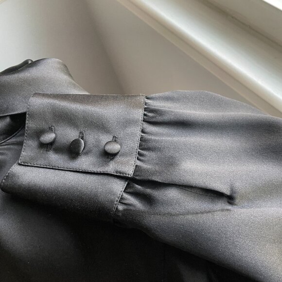 Black silk blouse, timeless - Picture 10 of 14